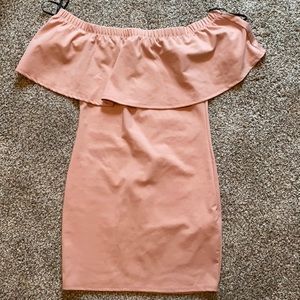 FOREVER 21 - peach off the shoulder tight dress
